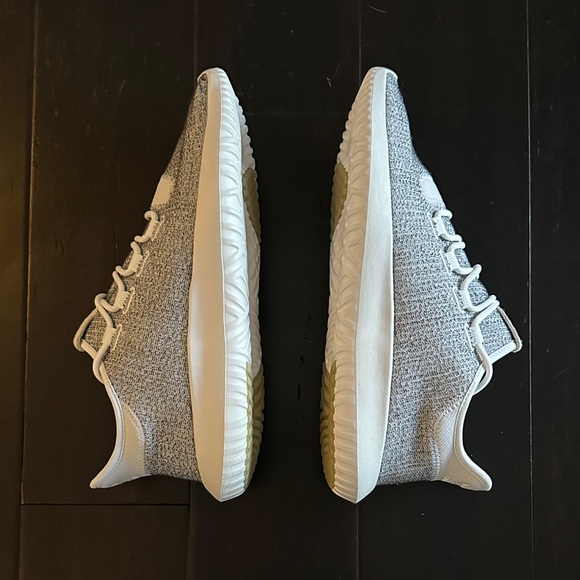 adidas Tubular Shadow Men’s Grey and White Sneakers - Picture 7 of 9